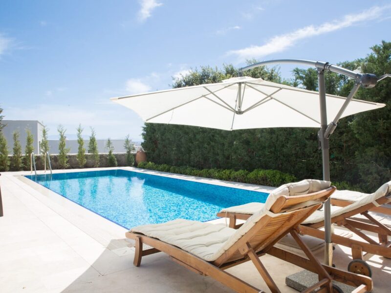 Bitez'de Deniz Manzaralı Müstakil Havuzlu Satılık 4+1 Villa — Bitez fotoğraf 1
