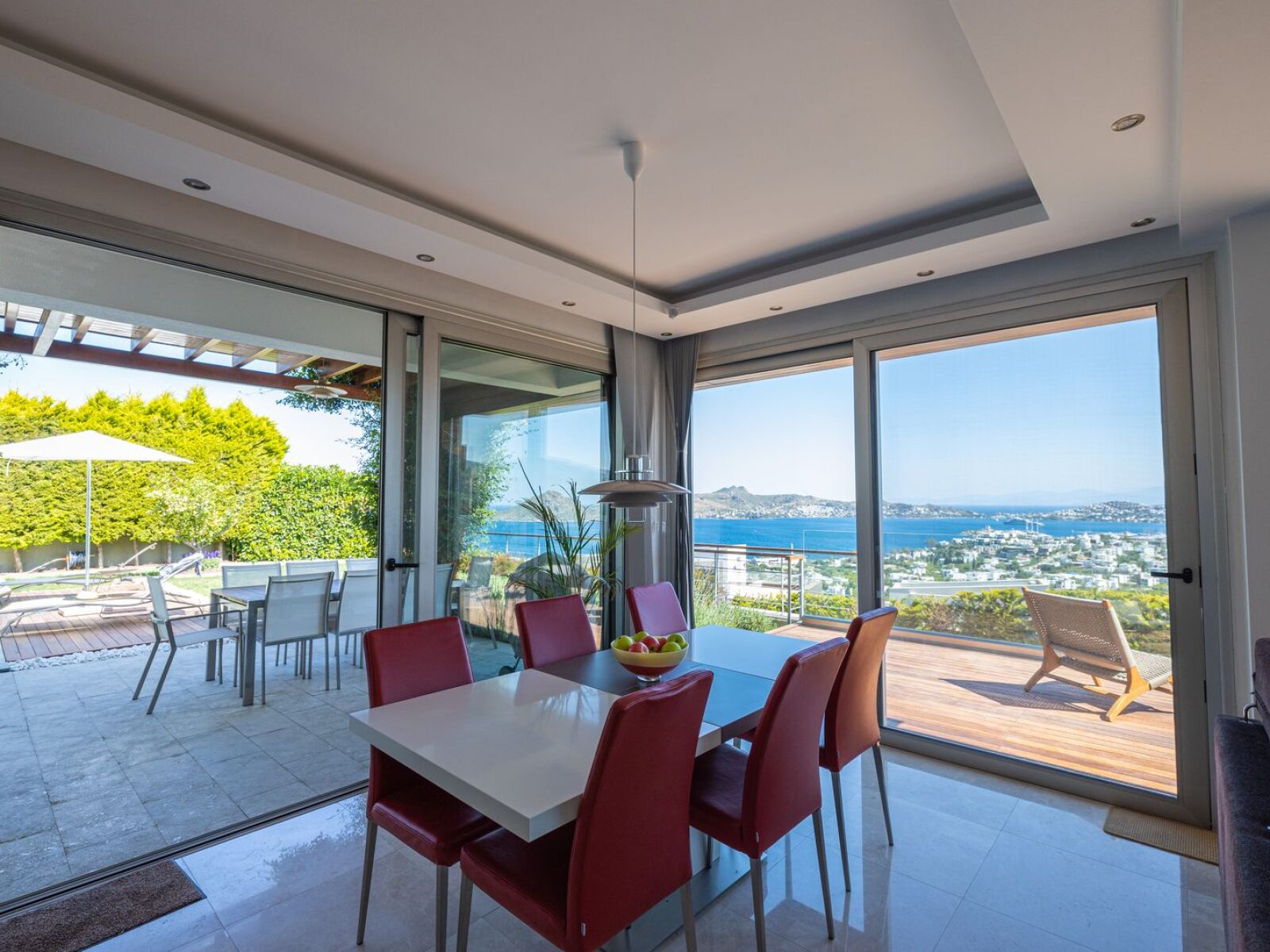 Yalıkavak'ta Deniz Manzaralı Bahçeli Havuzlu 4+1 Satılık Villa — Yalıkavak fotoğraf 6