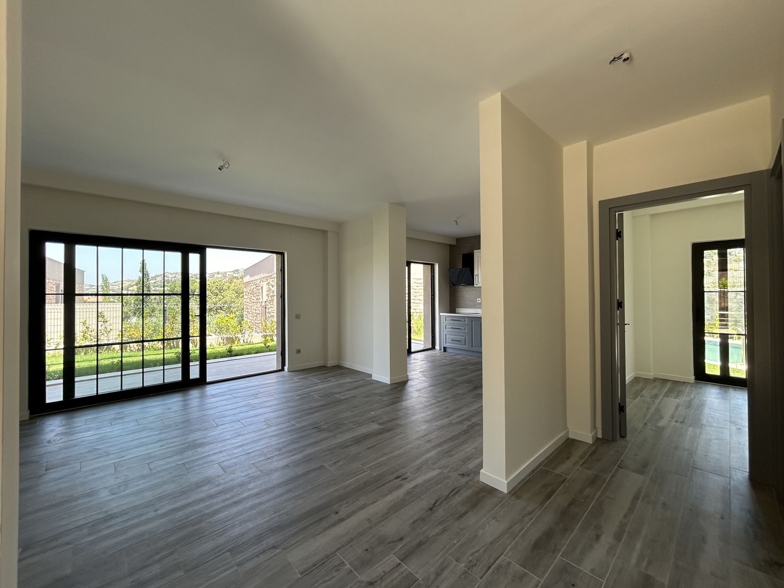 Gündoğan'da Denize Yürüme Mesafesinde Havuzlu 4+1 Villa — Gündoğan fotoğraf 5