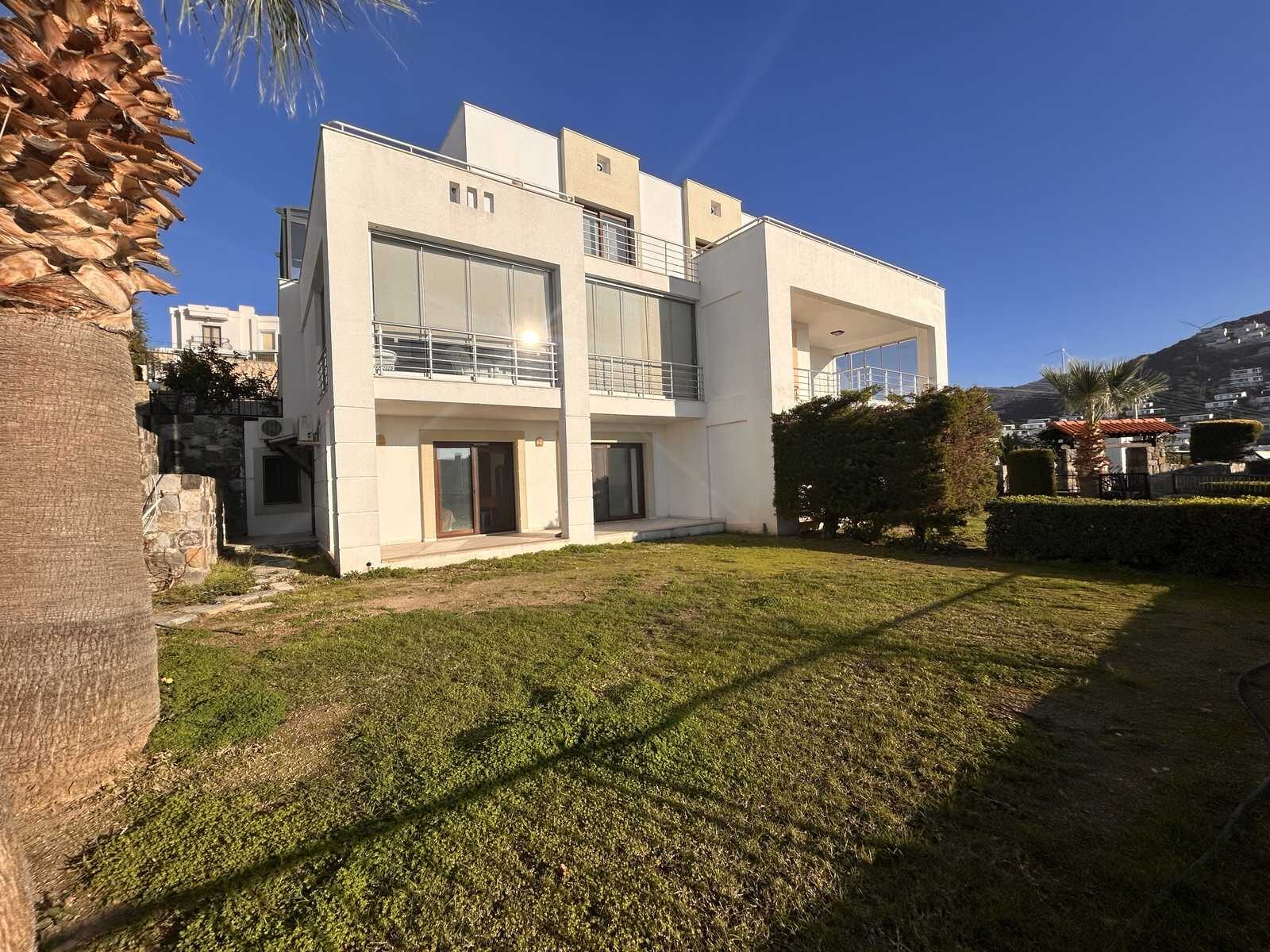 Yalıkavak’ta, Site İçinde, Geniş Bahçeli, Eşyalı, 2+1 Satılık Daire — Yalıkavak fotoğraf 3