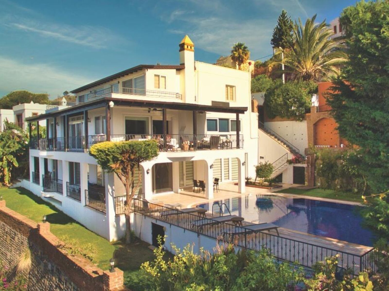 Yalıkavak'ta Muhteşem Deniz Manzaralı, Havuzlu 6+2 Satılık Villa — Yalıkavak fotoğraf 6