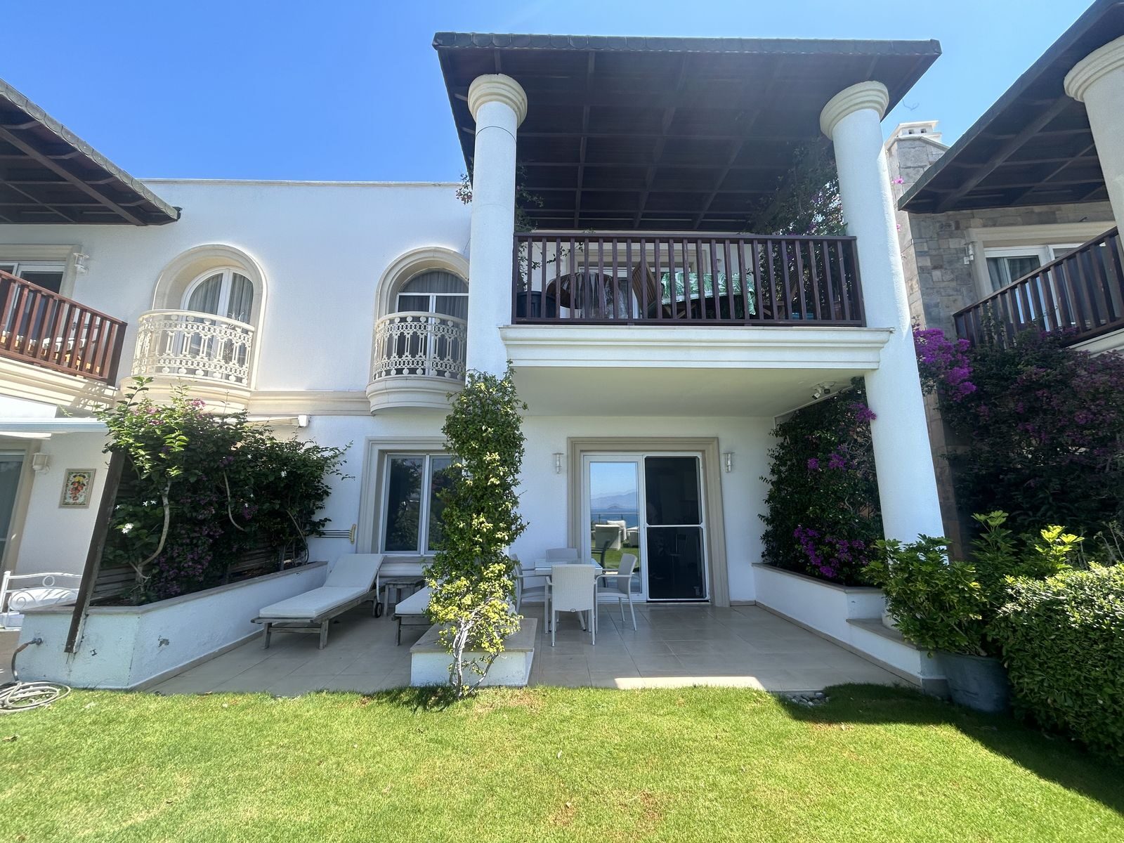 Sianji'de Deniz Manzaralı, Bahçeli, Eşyalı 3+1 Satılık Residence — Gümüşlük fotoğraf 2