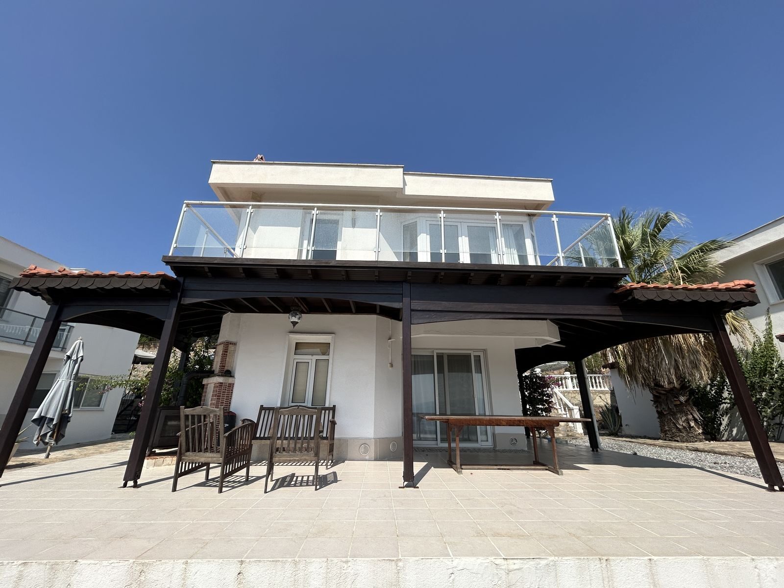 Boğaziçi'nde Enfes Göl Manzaralı 3+1 Dubleks Satılık Ev — Boğaziçi fotoğraf 3