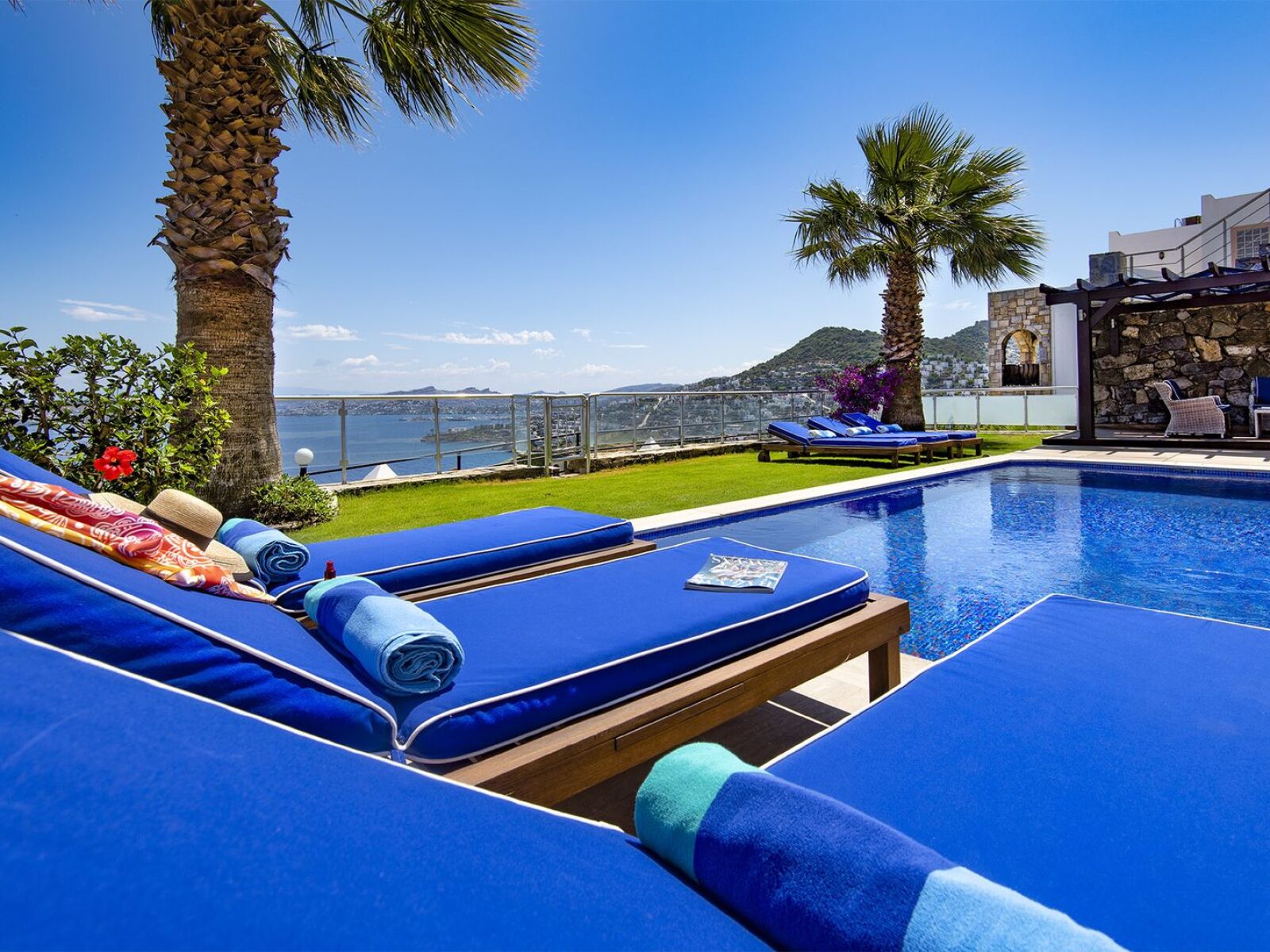 Yalıkavak'ta Enfes Deniz Manzaralı ve Havuzlu 3+1 Satılık Villa — Yalıkavak fotoğraf 5