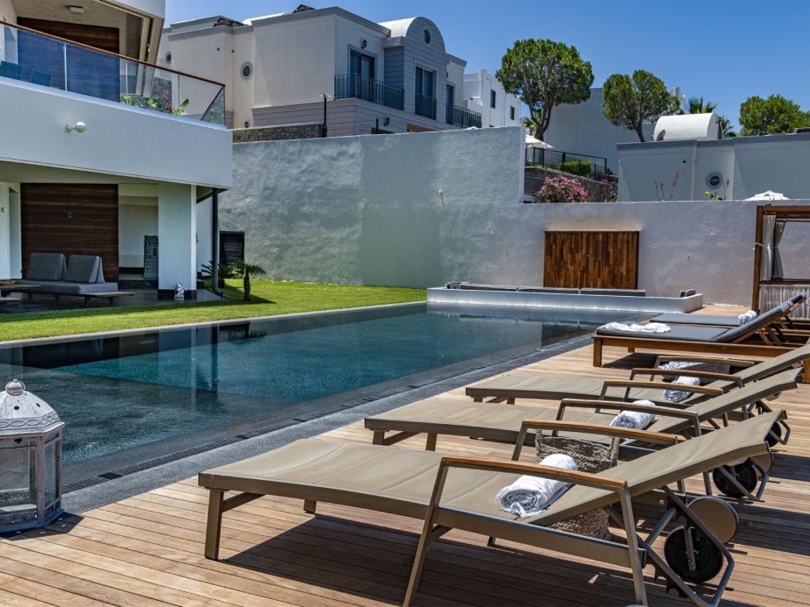 Yalıkavak’ta Denize Sıfır, İskeleli, Muhteşem Manzaralı Satılık Villa — Yalıkavak fotoğraf 5