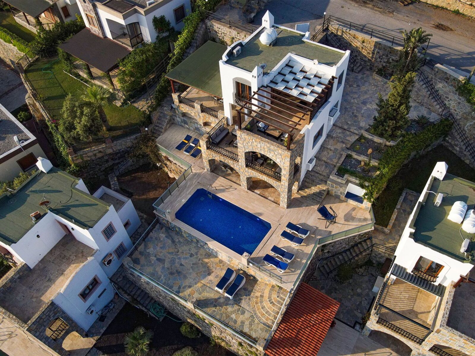 Yalıkavak'ta Enfes Deniz Manzaralı ve Havuzlu 3+1 Satılık Villa — Yalıkavak fotoğraf 2