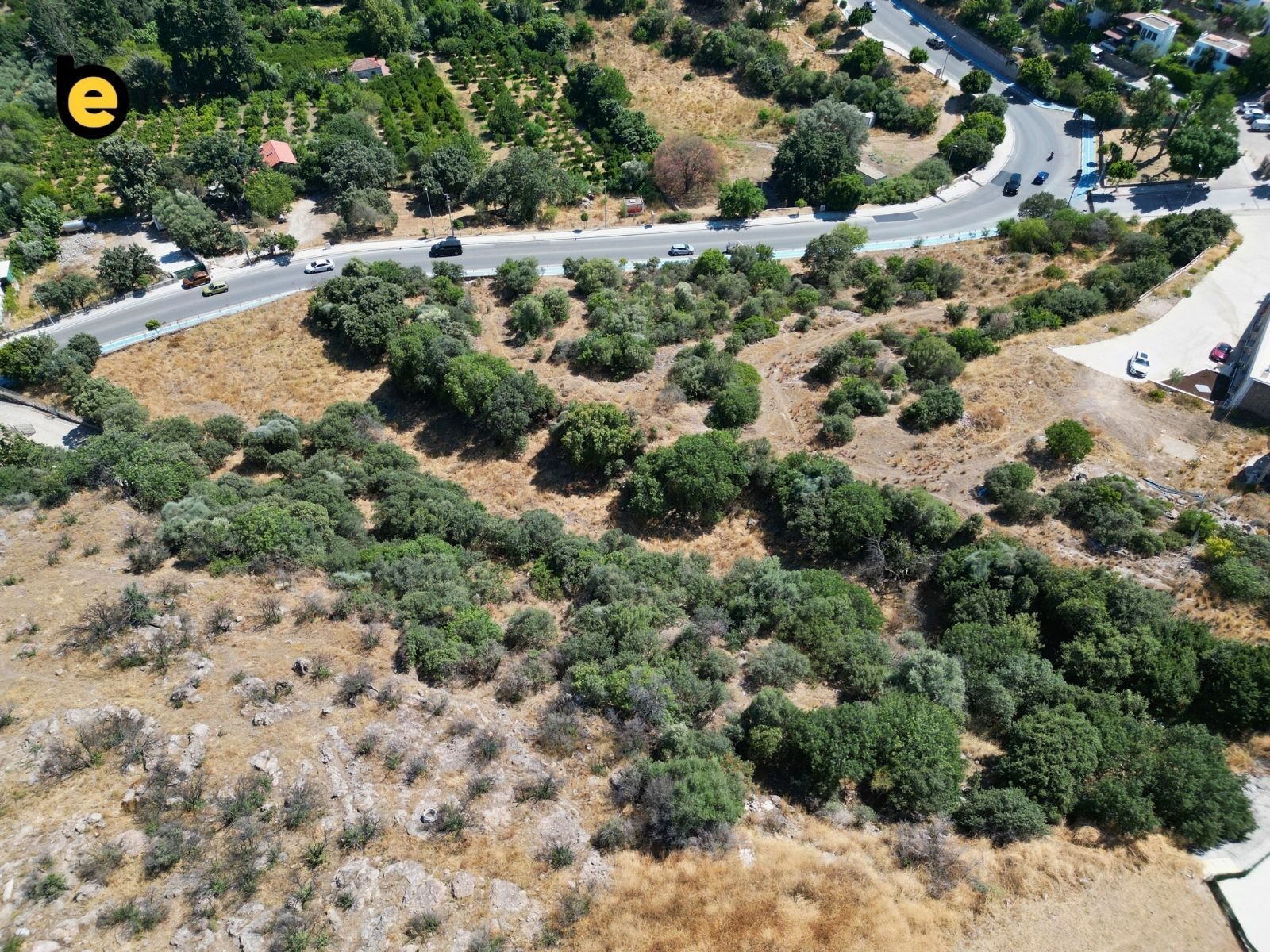 Bitez'de Ana Cadde Cepheli Kısmi Deniz Manzaralı Satılık Arsa — Bitez fotoğraf 4