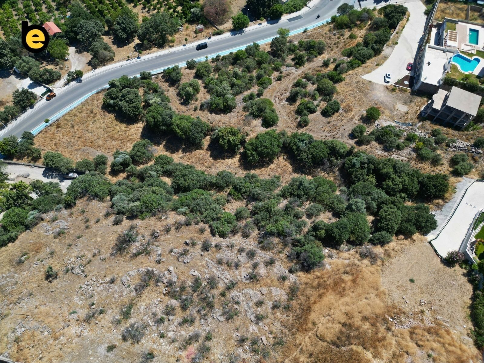 Bitez'de Ana Cadde Cepheli Kısmi Deniz Manzaralı Satılık Arsa — Bitez fotoğraf 5