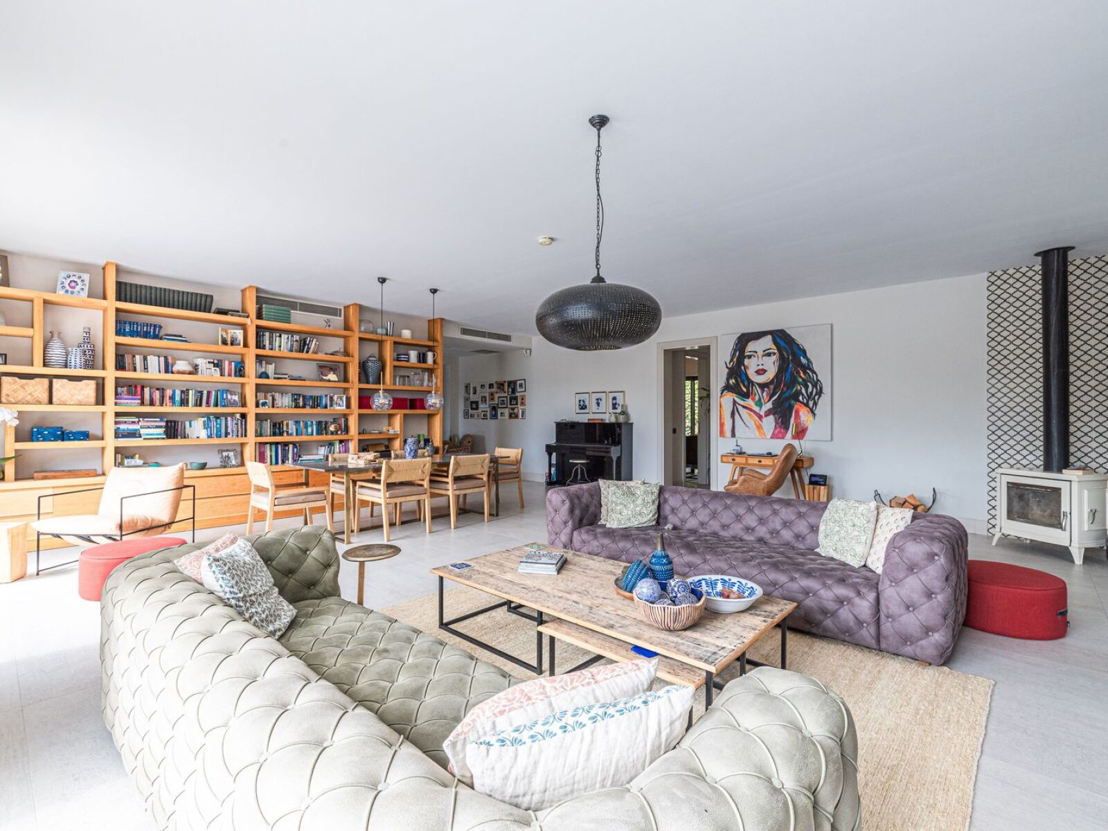 Dibeklihan Sitesi'nde 3+1, Havuzlu, Modern, Tek Katlı Satılık Villa — Ortakent-Yahşi fotoğraf 3
