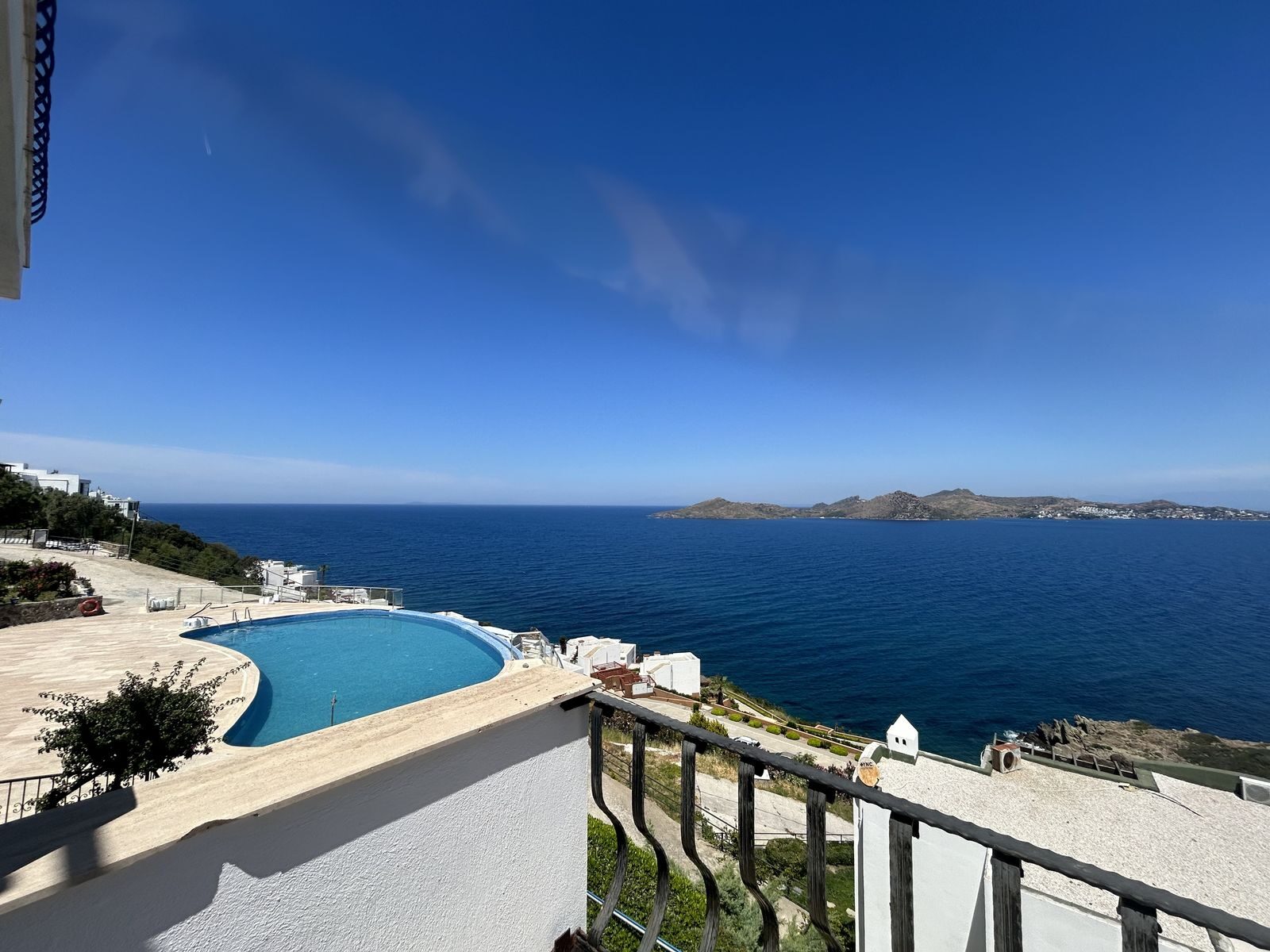 Yalıkavak’ta, Site İçinde Enfes Deniz Manzaralı 3+1 Satılık Ev — Yalıkavak fotoğraf 6