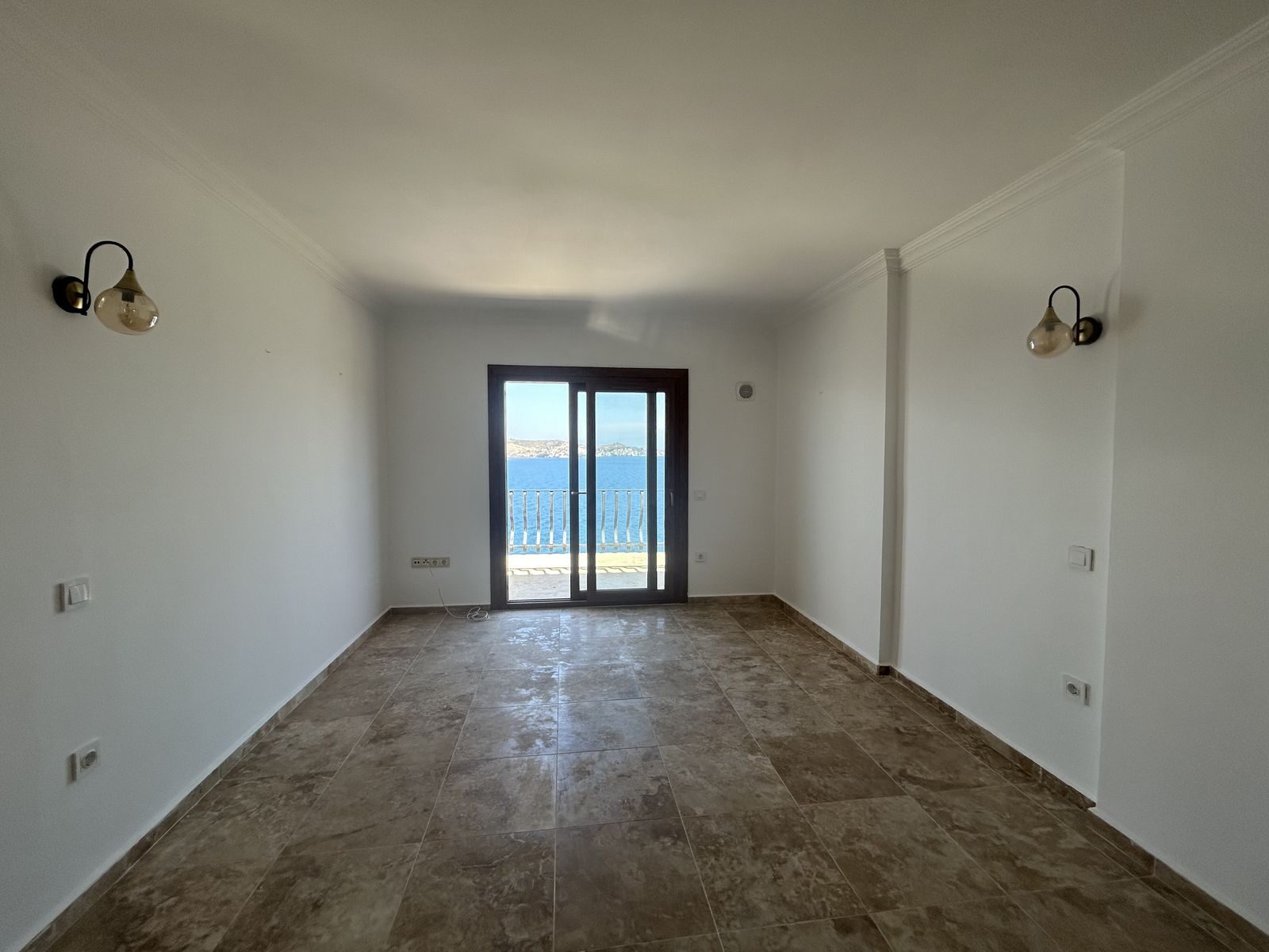 Yalıkavak’ta, Site İçinde Enfes Deniz Manzaralı 3+1 Satılık Ev — Yalıkavak fotoğraf 4