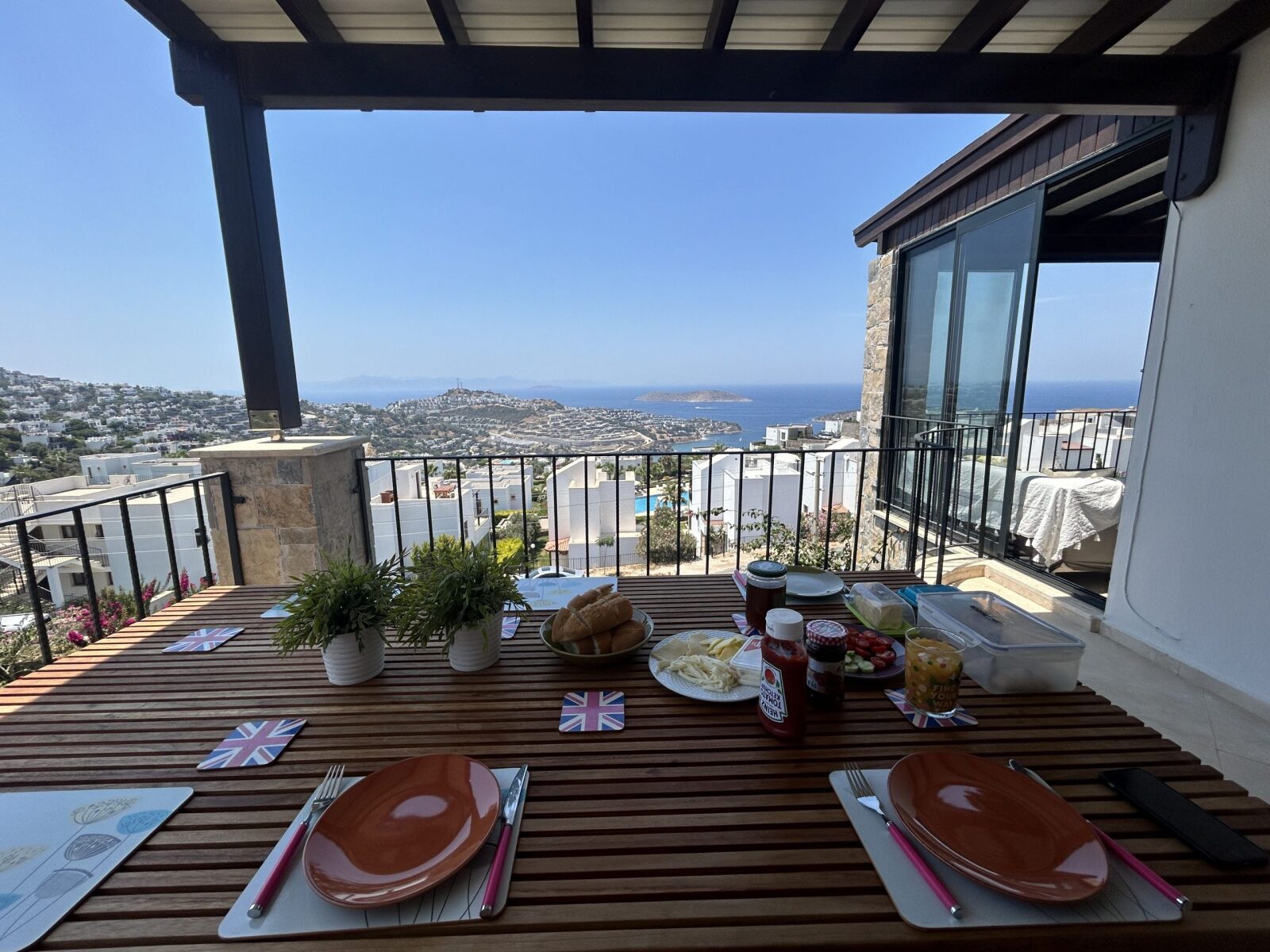 Yalıkavak'ta Site İçerisinde Enfes Deniz Manzaralı 2+1 Satılık Daire — Yalıkavak fotoğraf 4