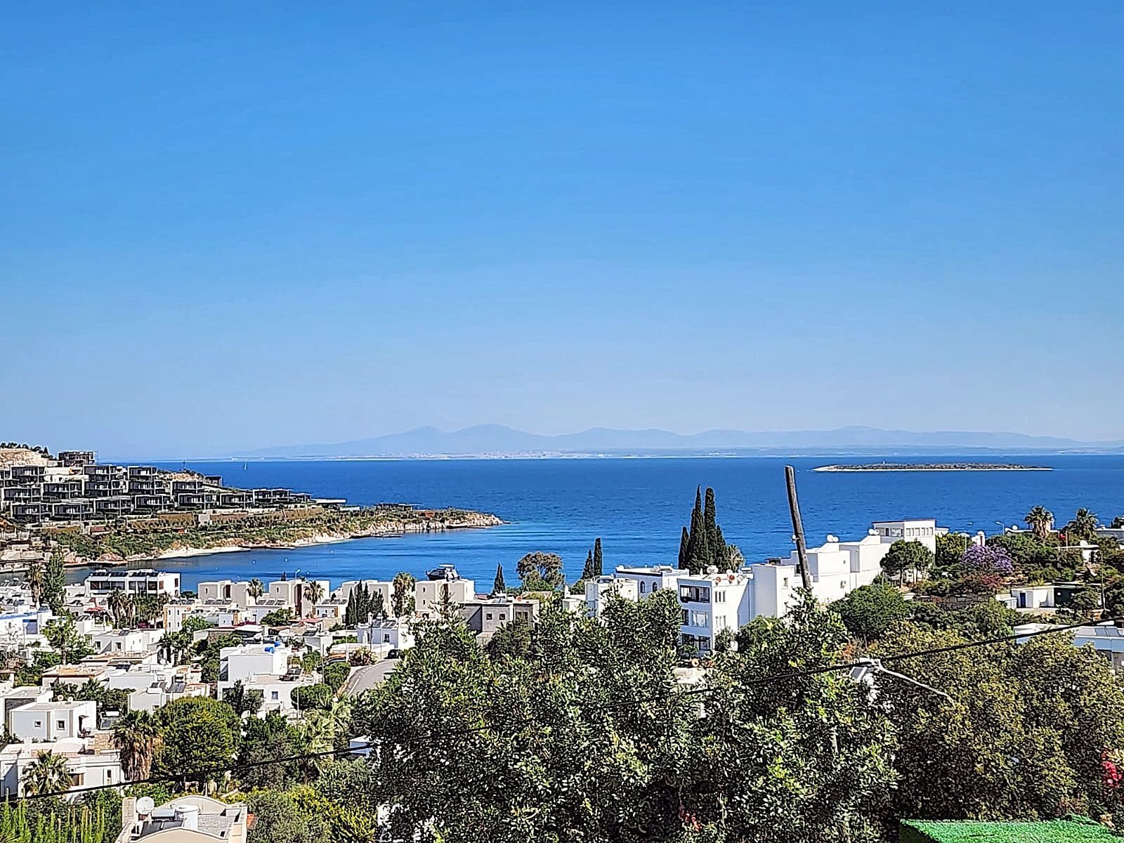 Gündoğan'da Deniz Manzaralı 4+2 Satılık Müstakil Villa — Gündoğan fotoğraf 1