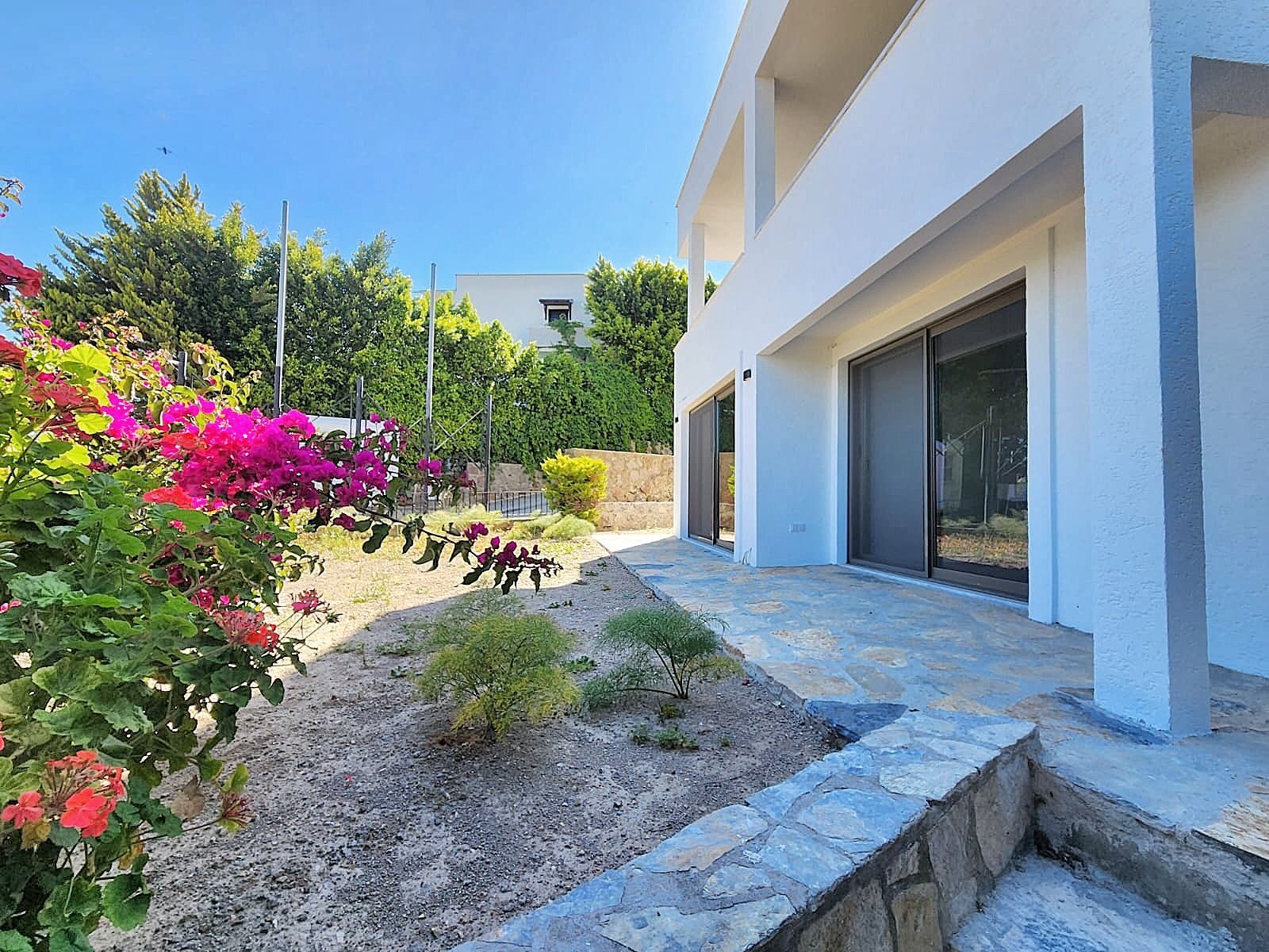 Gündoğan'da Deniz Manzaralı 4+2 Satılık Müstakil Villa — Gündoğan fotoğraf 3
