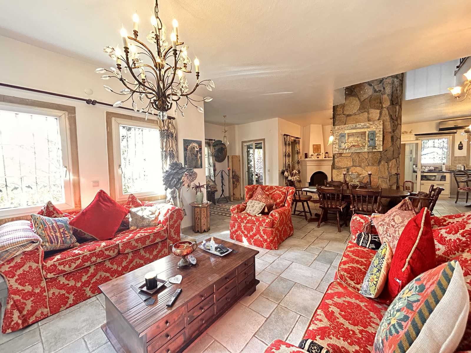 Koyunbaba'da Site İçerisinde Geniş Bahçeli 3+1 Satılık Bohem Villa — Gümüşlük fotoğraf 2