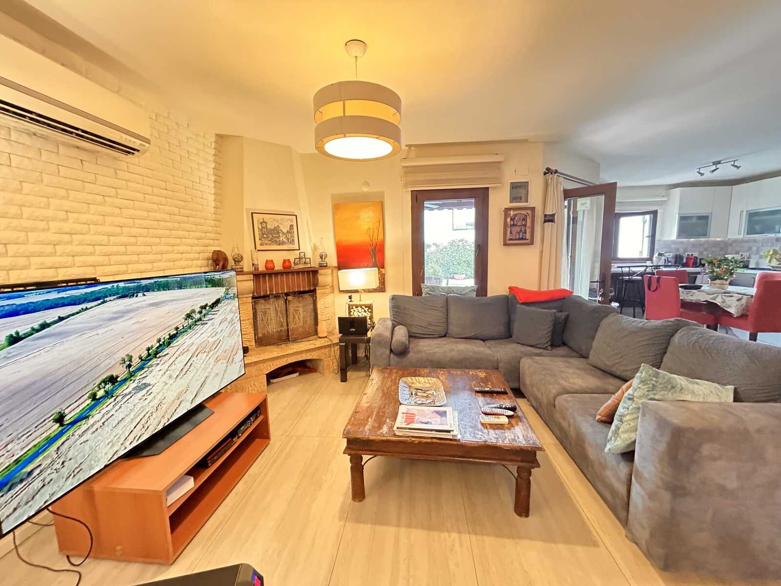 Umurca'da Çarşı ve Denize Yürüme Mesafesinde 3+1 Satılık Ev — Bodrum Merkez fotoğraf 5