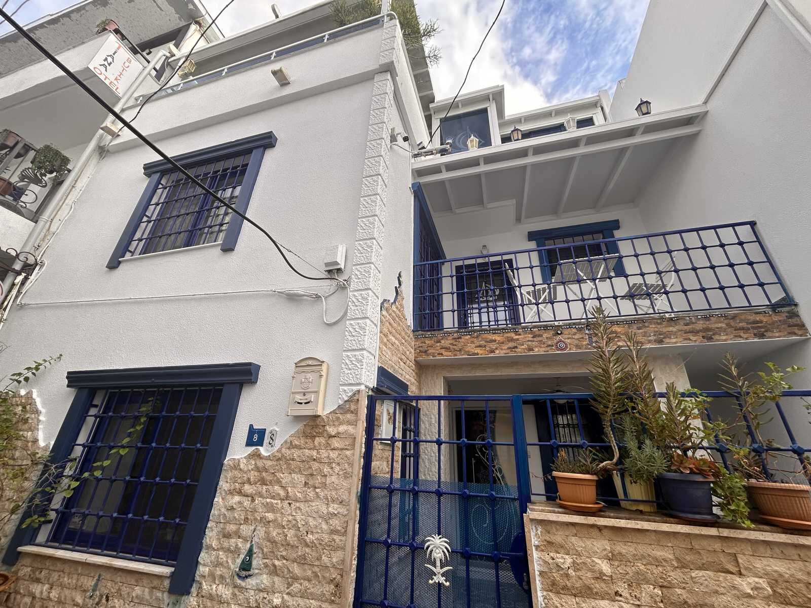 Kumbahçe'de Denize ve Çarşı'ya 50m Uzaklıkta, 3+1 Satılık Ev — Bodrum Merkez fotoğraf 1