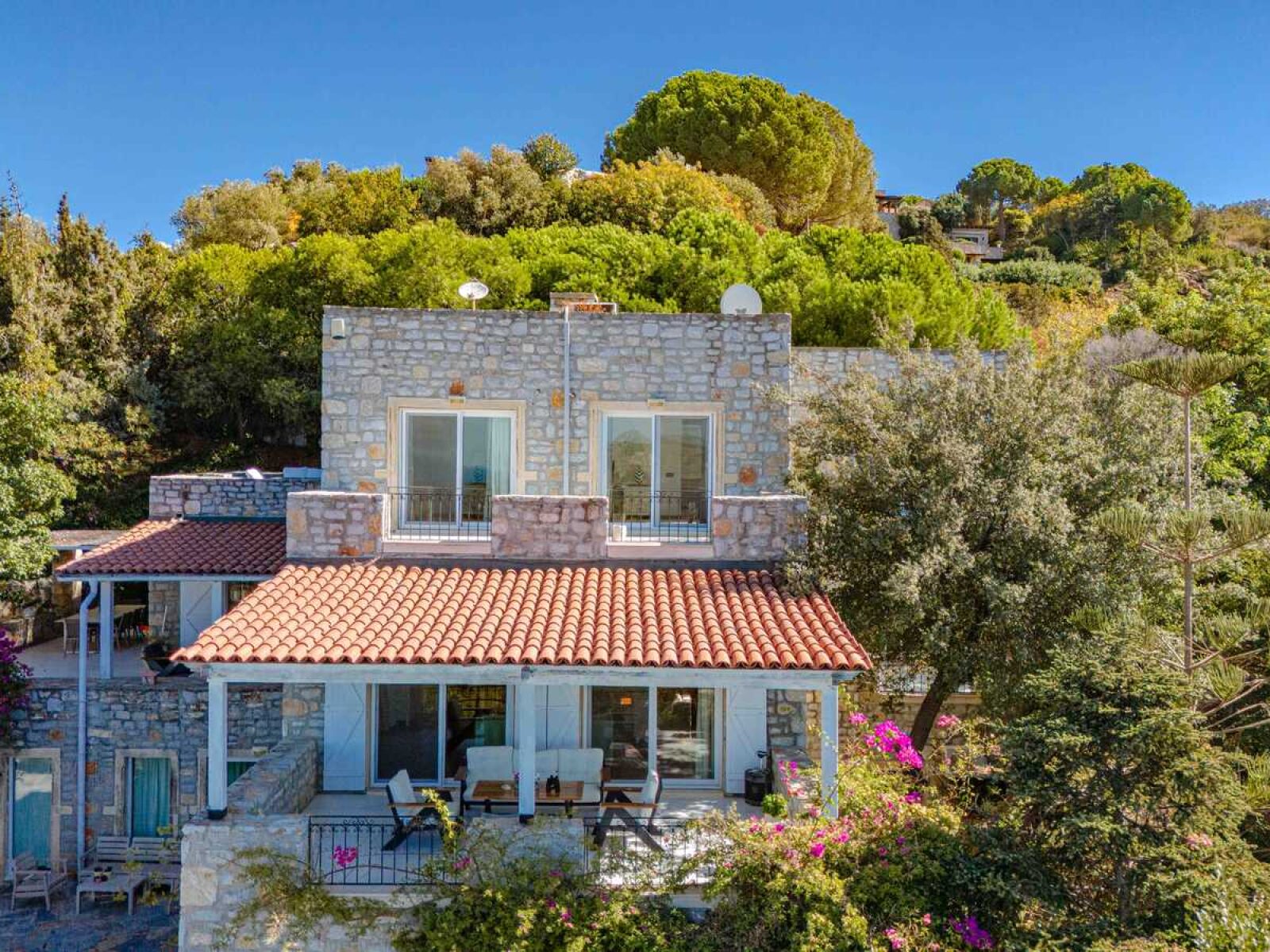 Yalıkavak'ta Muhteşem Manzaralı Lüks 5+1 Satılık Taş Villa — Yalıkavak fotoğraf 2