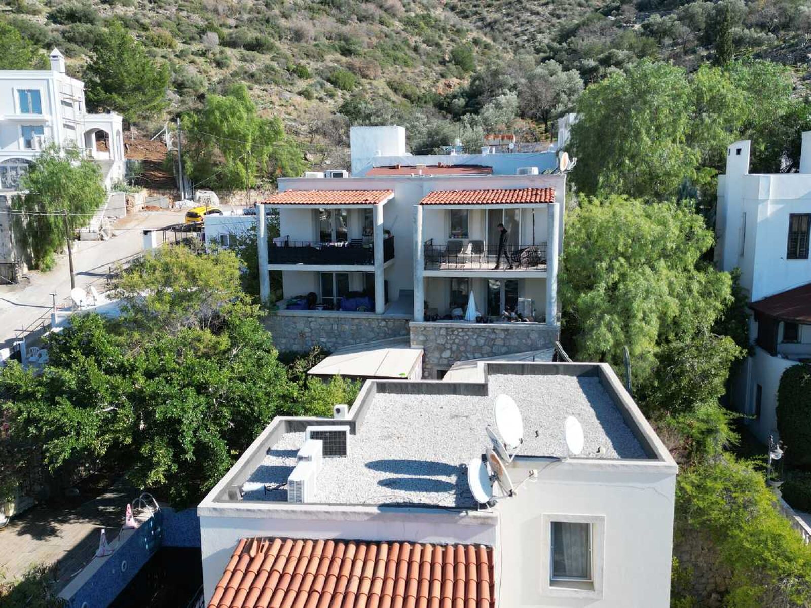 Kumbahçe’de Havuzlu Site İçerisinde 2+1 Satılık Evler — Bodrum Merkez fotoğraf 2