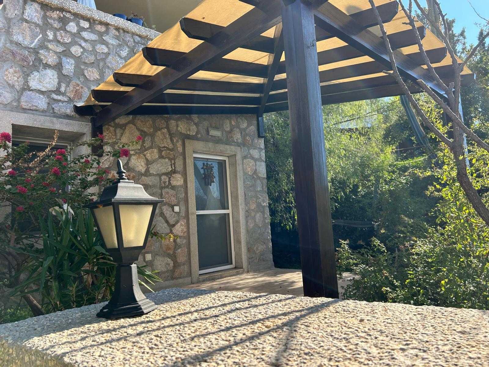 Kumbahçe’de Havuzlu Site İçerisinde 1+1 Satılık Evler — Bodrum Merkez fotoğraf 1