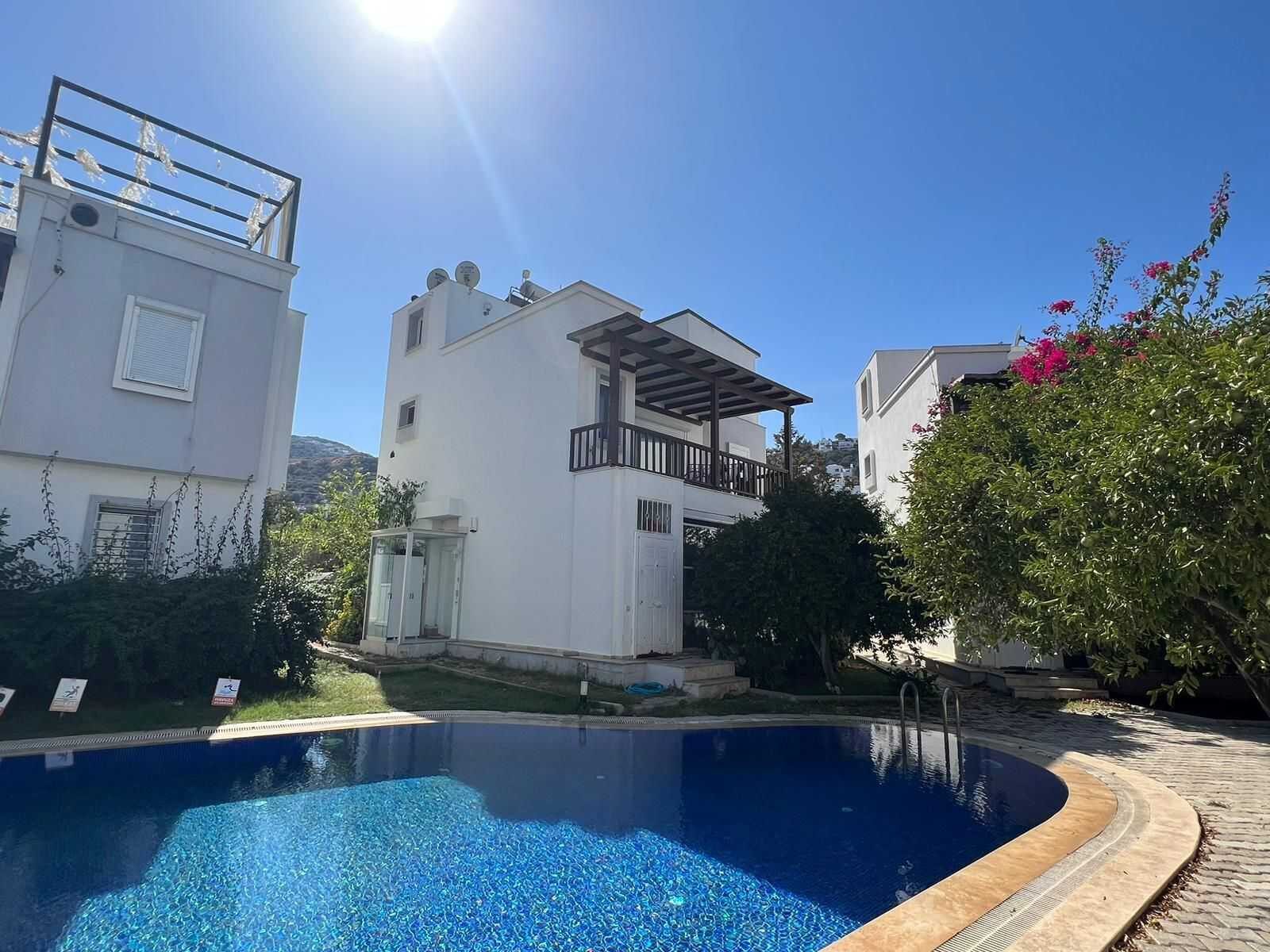 Yalıkavak'ta Denize Yürüme Mesafesinde 3+1 Satılık Dubleks Daire — Yalıkavak fotoğraf 1