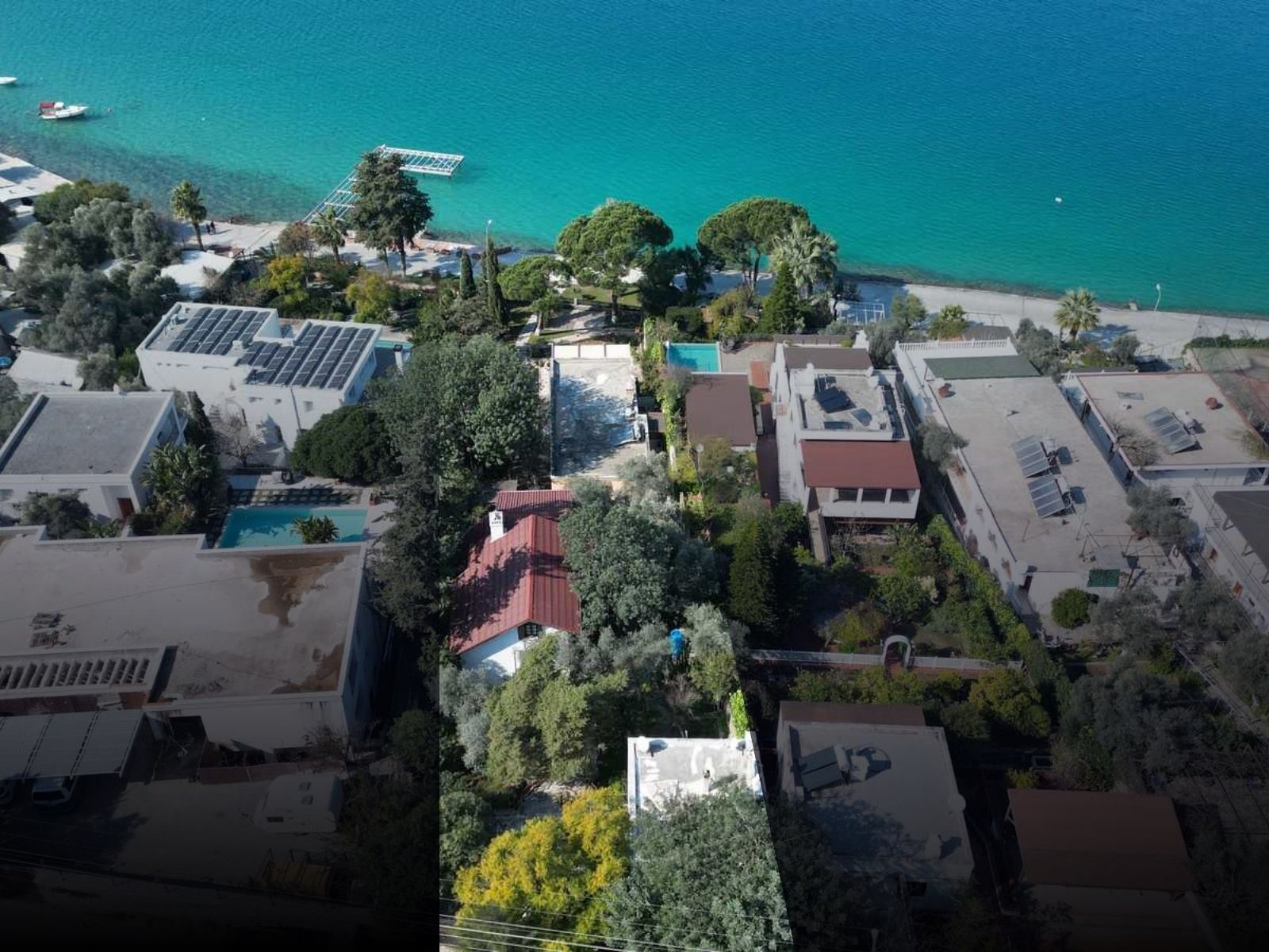 Güvercinlik'te Satılık Denize Sıfır Yalı, Misafir ve Hizmetli Evi — Güvercinlik fotoğraf 2