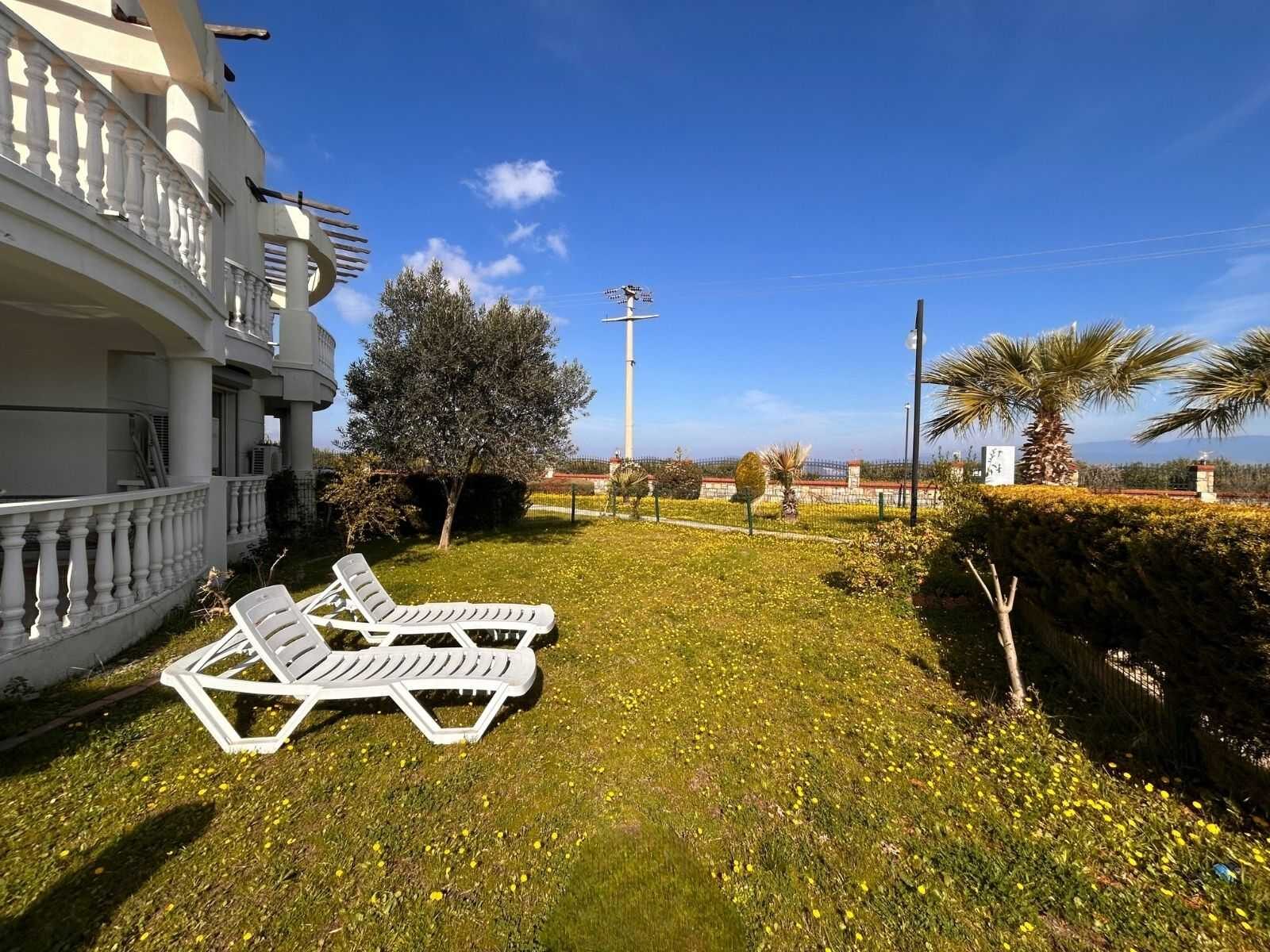 Flamingo Country Club'da Geniş Bahçeli 2+1 Satılık Daire — Boğaziçi fotoğraf 2