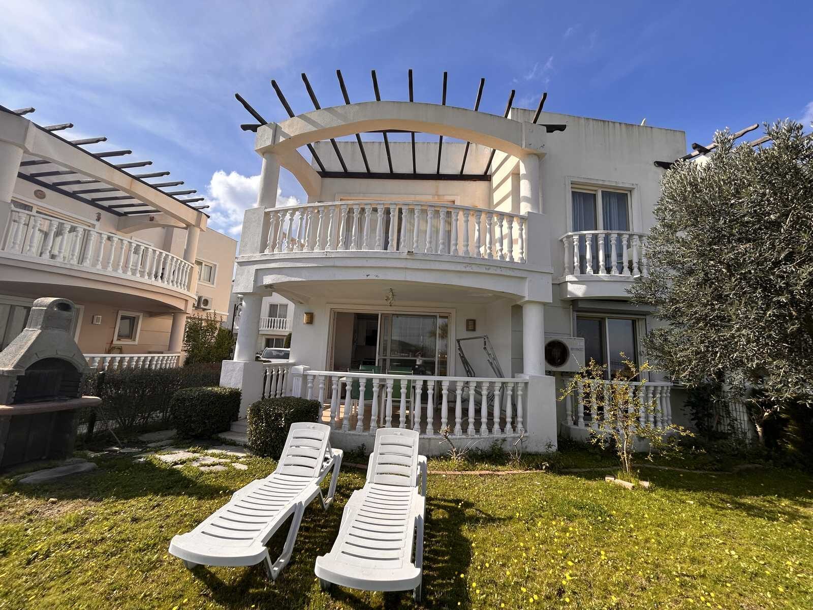 Flamingo Country Club'da Geniş Bahçeli 2+1 Satılık Daire — Boğaziçi fotoğraf 1