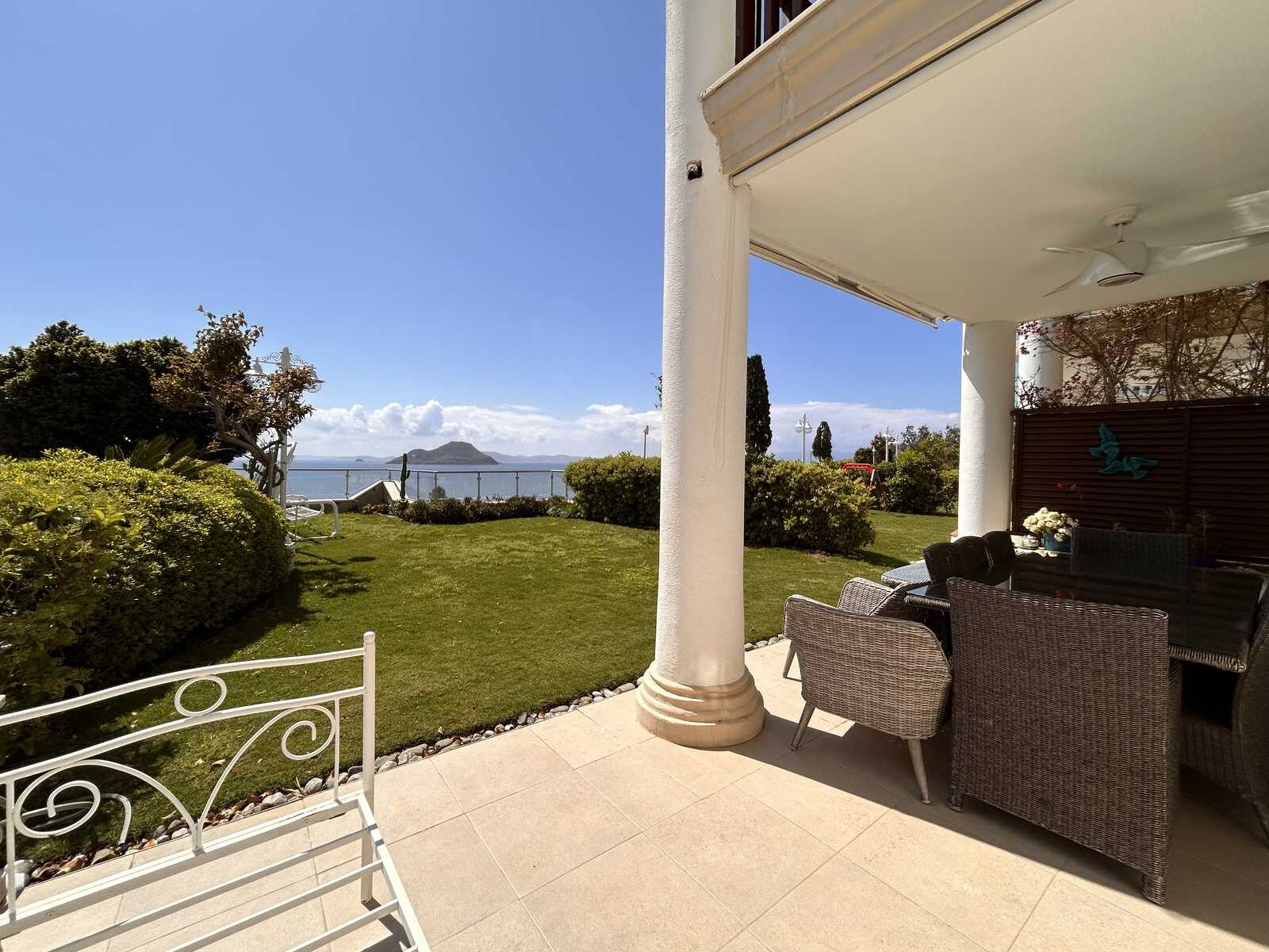 Sianji'de Deniz Manzaralı, Bahçeli, Eşyalı 3+1 Satılık Residence — Gümüşlük fotoğraf 3