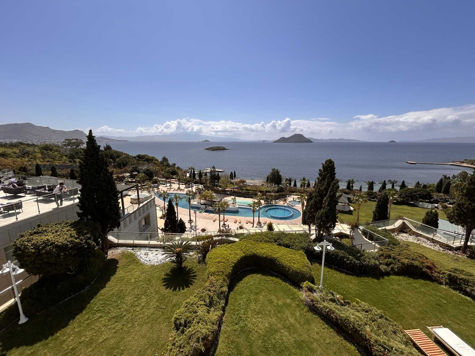 Sianji'de Deniz Manzaralı, Bahçeli, Eşyalı 3+1 Satılık Residence — Gümüşlük fotoğraf 5