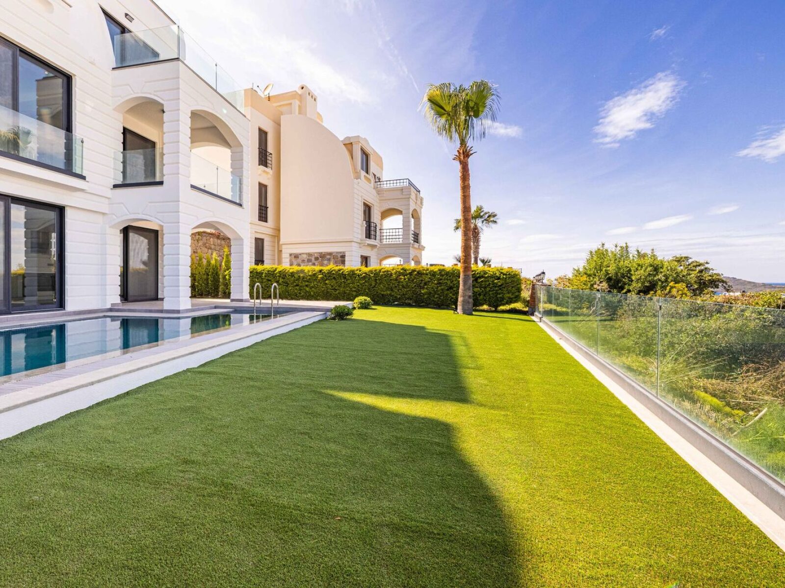 Yalıkavak Marina ve Deniz Manzaralı, Havuzlu 5+1 Satılık Villa — Yalıkavak fotoğraf 3