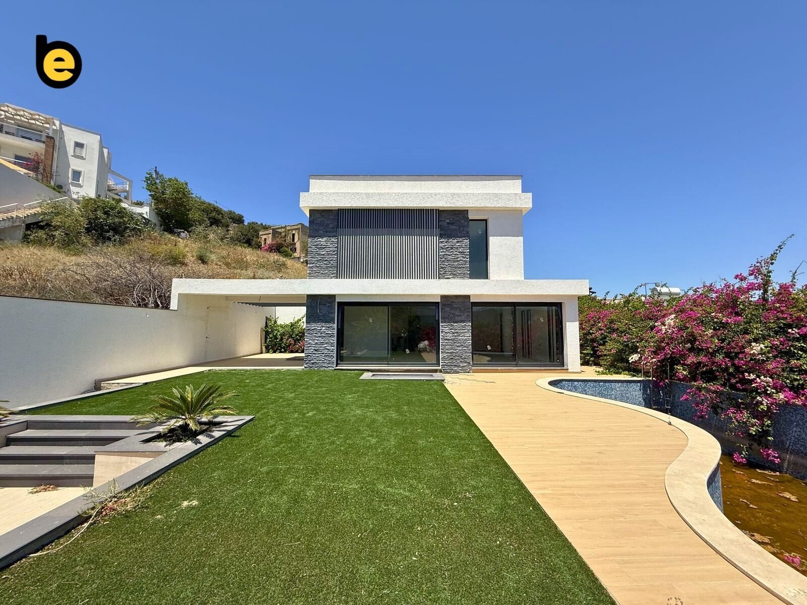 Yalıkavak'ta Deniz Manzaralı, Havuz ve Geniş Bahçeli 5+1 Villa — Yalıkavak fotoğraf 2
