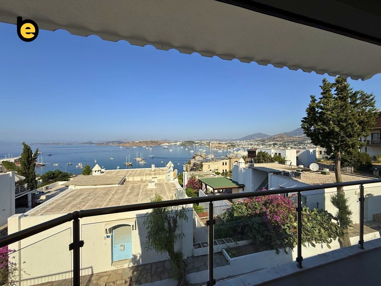 Kumbahçe'de Kos ve Kale Manzaralı 6 Daireye Çevrilmiş Tripleks — Bodrum Merkez fotoğraf 5