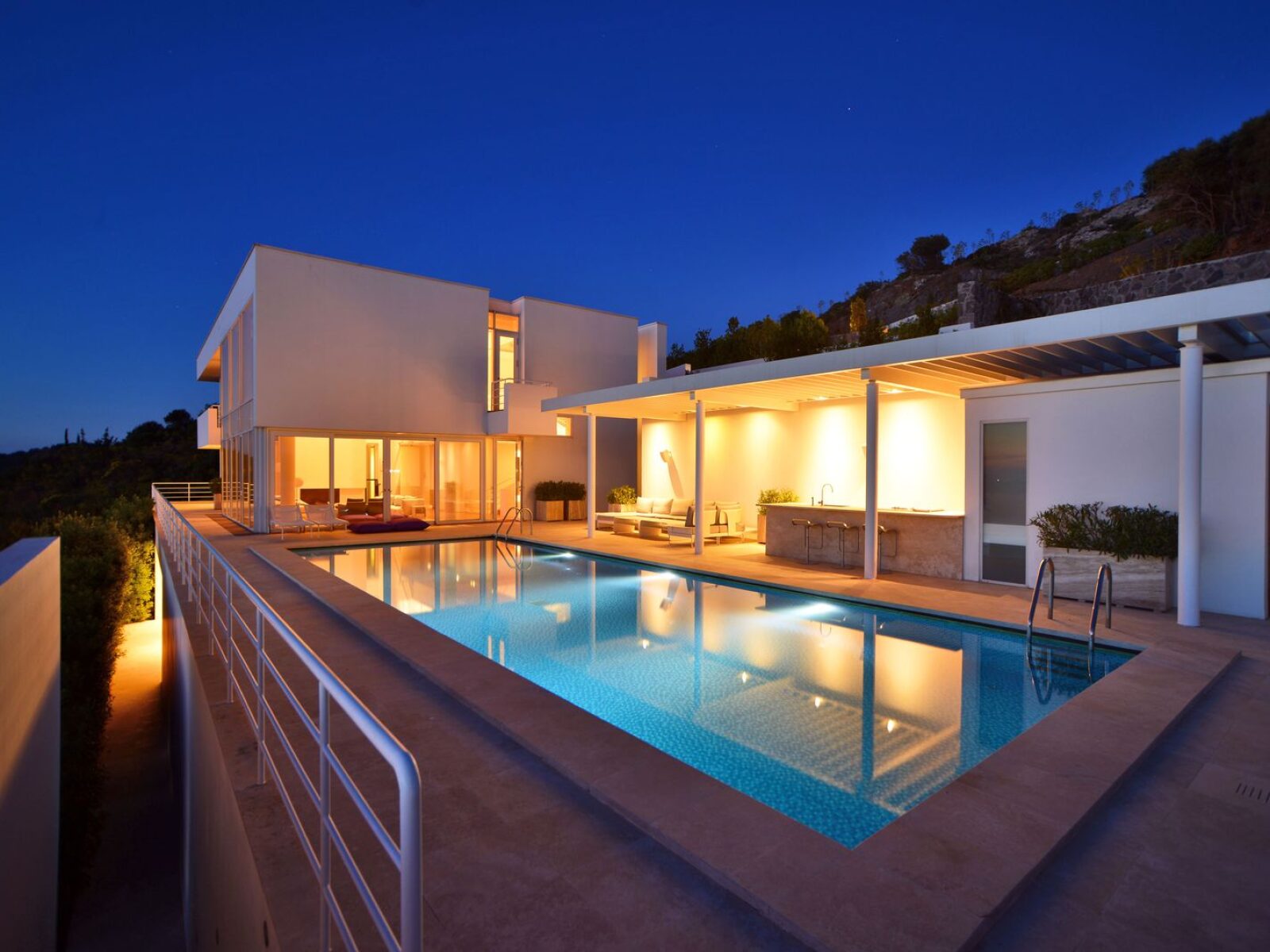 Yalıkavak’ta Ünlü Mimar Richard Meier İmzalı Lüks Tripleks Villa — Yalıkavak fotoğraf 4