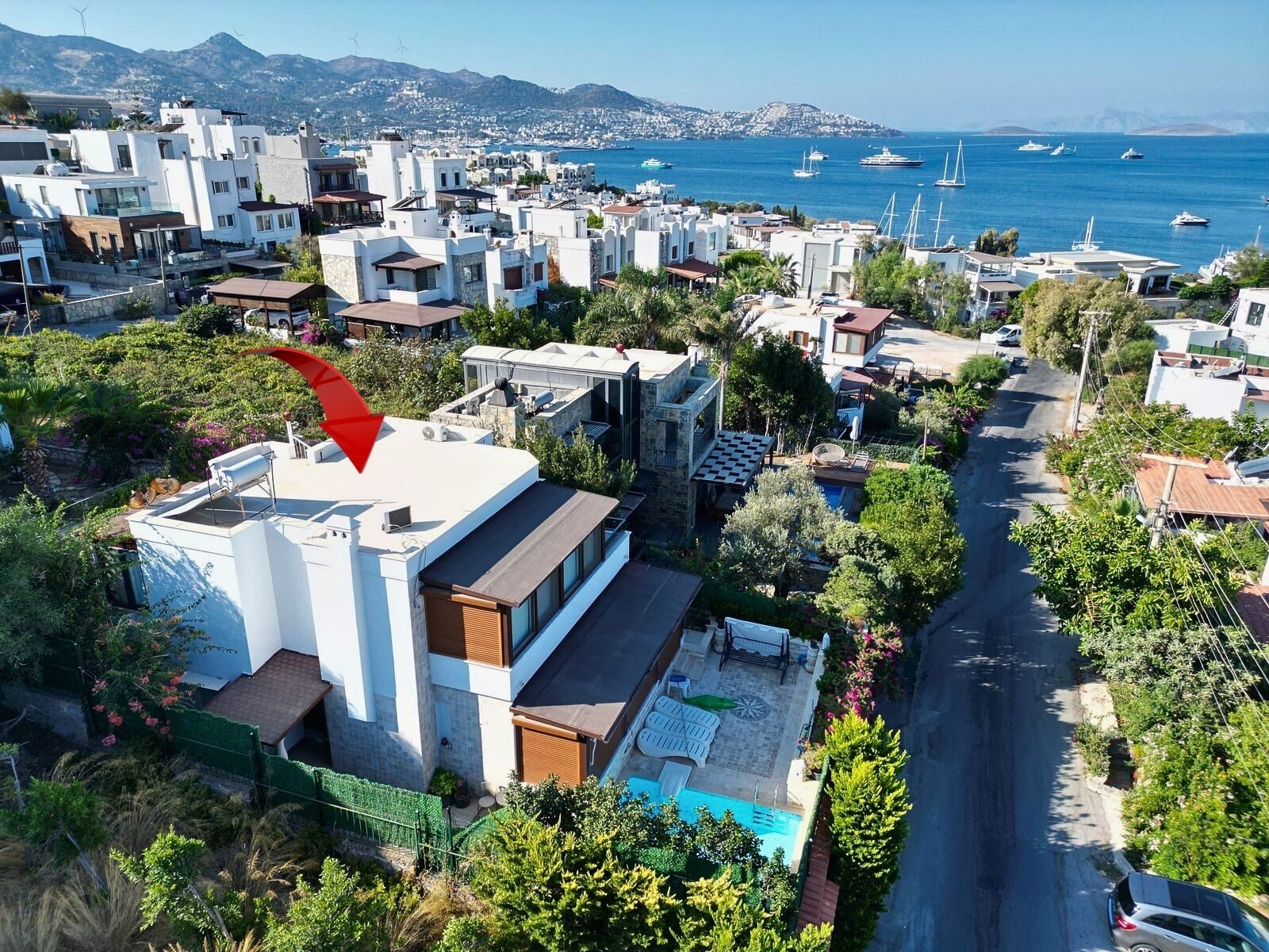 Yalıkavak Tilkicik'te Deniz Manzaralı Özel Havuzlu Müstakil 3+1 — Yalıkavak fotoğraf 1