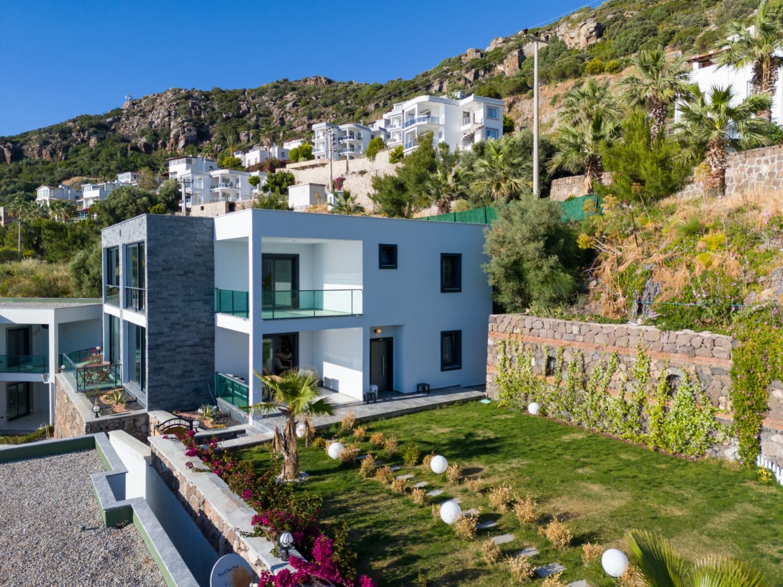 Yalıkavak'ta Özel Plajlı Sitede Enfes Deniz Manzaralı 4+1 Villa — Yalıkavak fotoğraf 2
