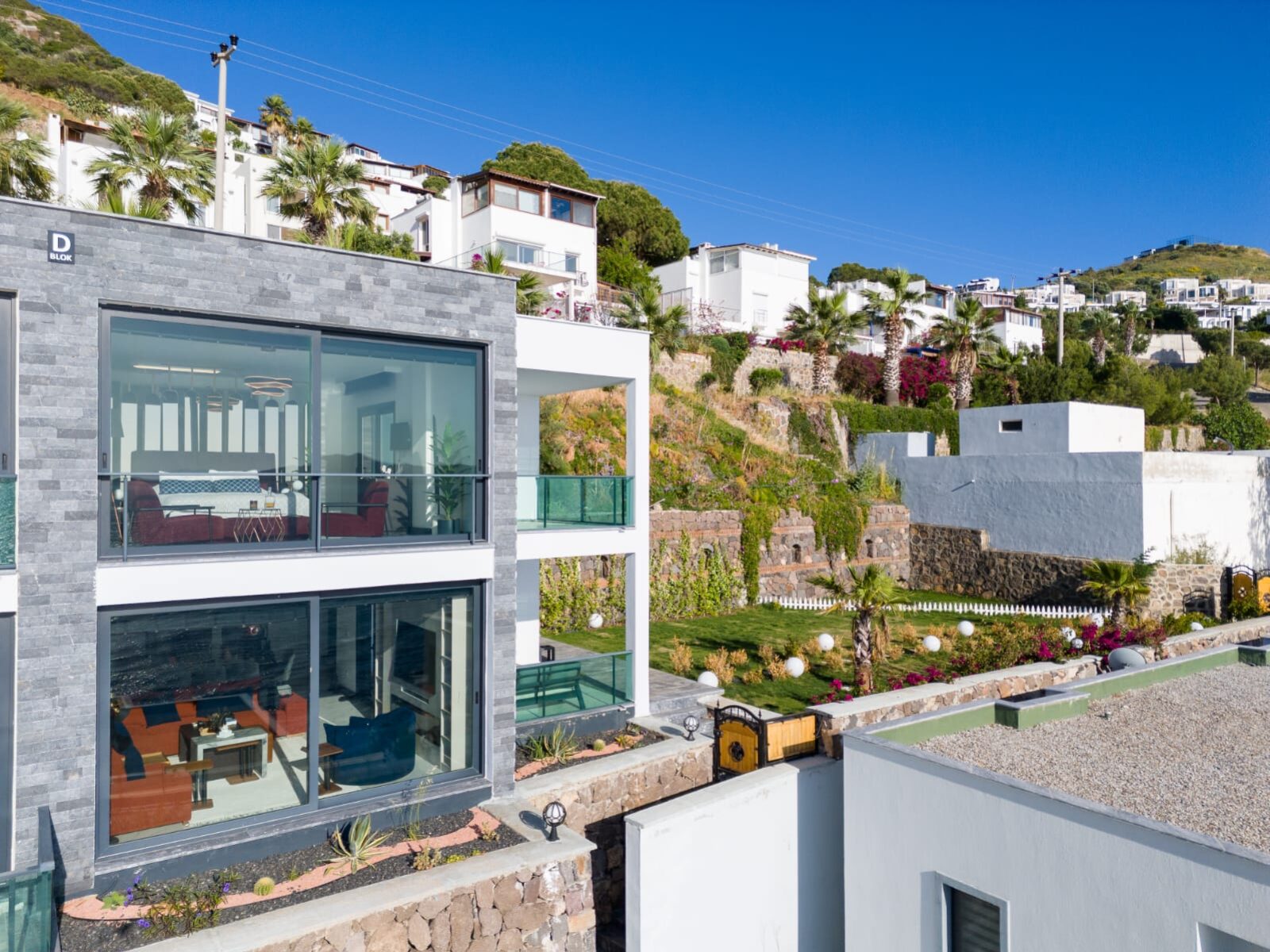 Yalıkavak'ta Özel Plajlı Sitede Enfes Deniz Manzaralı 4+1 Villa — Yalıkavak fotoğraf 3