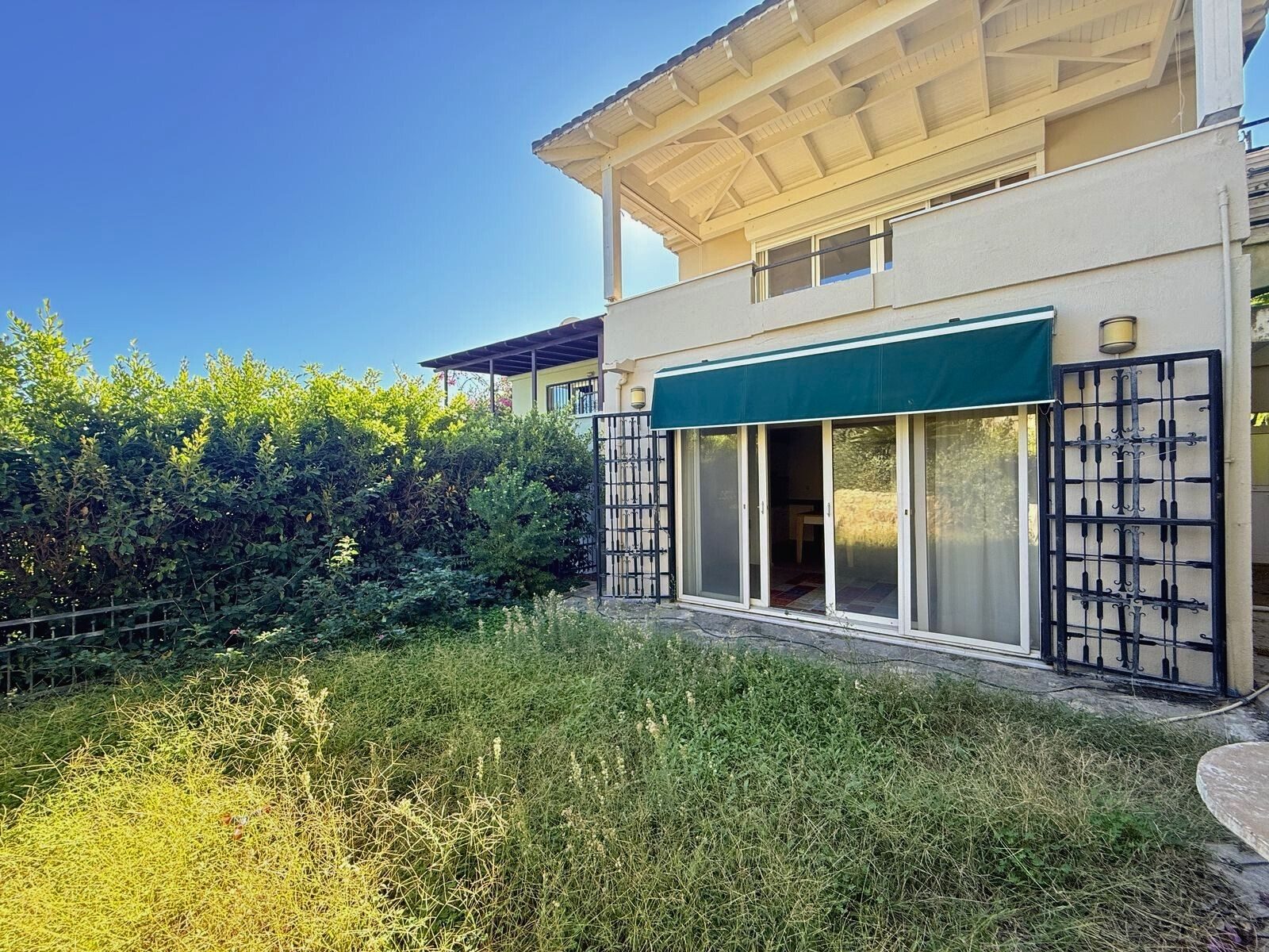 Türkbükü Evleri Sitesi’nde Bahçe Katı 2+1 Satılık Daire — Göltürkbükü fotoğraf 1