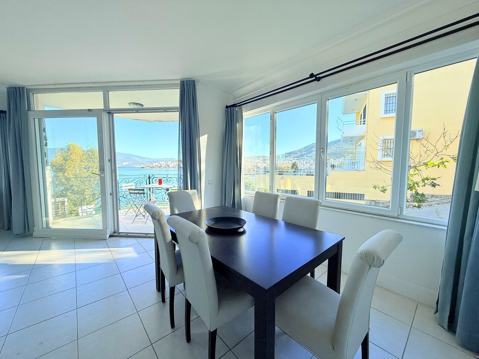 Seaview 3 Sitesi'nde İlk Sırada Deniz Manzaralı 2+1 Satılık Daire — Güllük fotoğraf 6