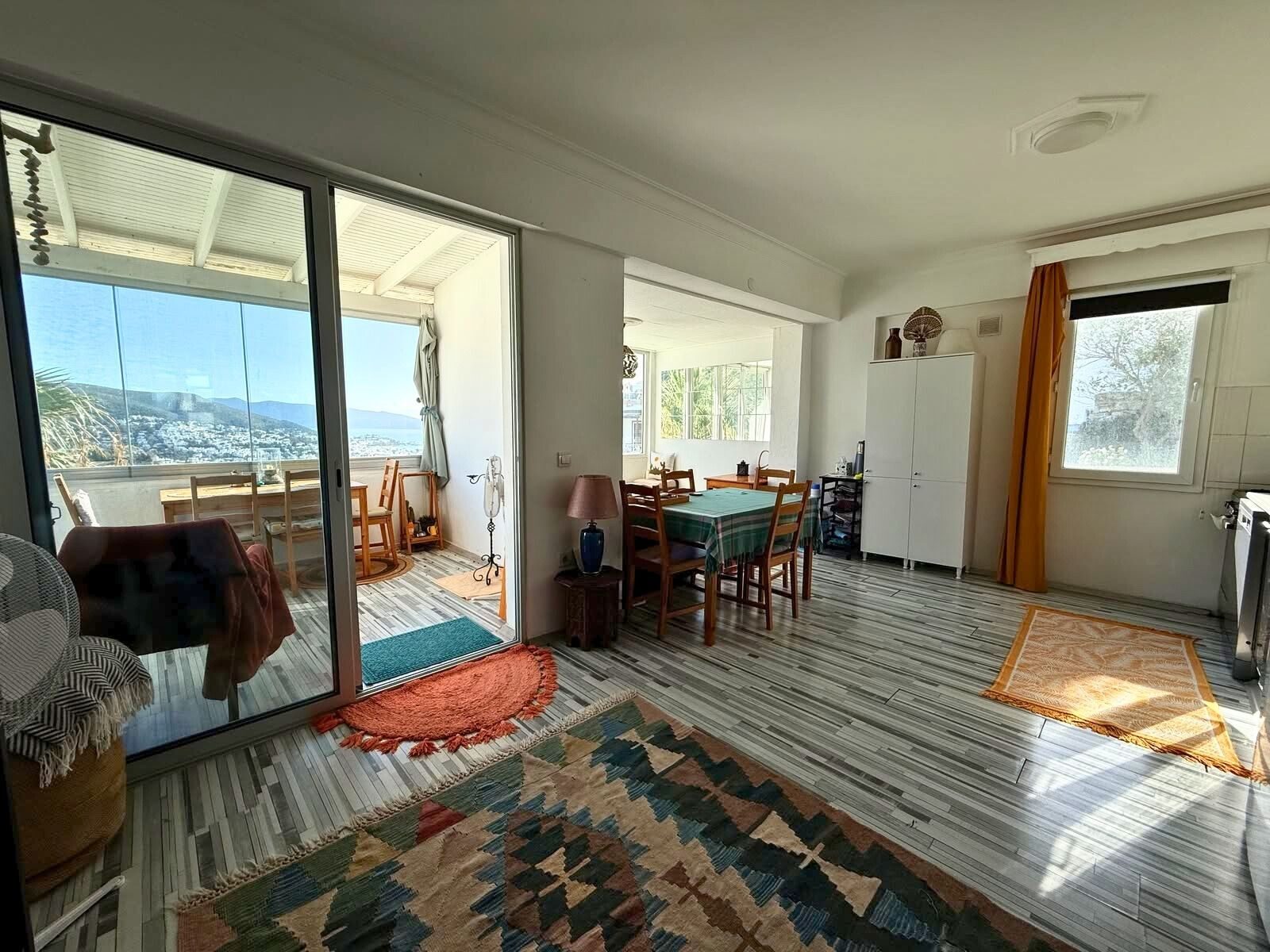 Yokuşbaşı’nda Deniz ve Şehir Manzaralı Üst Kat 2+1 Satılık Daire — Bodrum Merkez fotoğraf 6