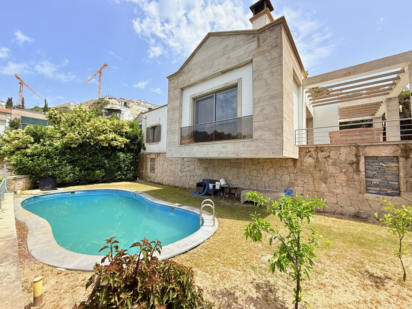 Yalıkavak'ta Havuzlu Doğa Manzaralı Tek Katlı 3+1 Satılık Villa — Yalıkavak fotoğraf 4