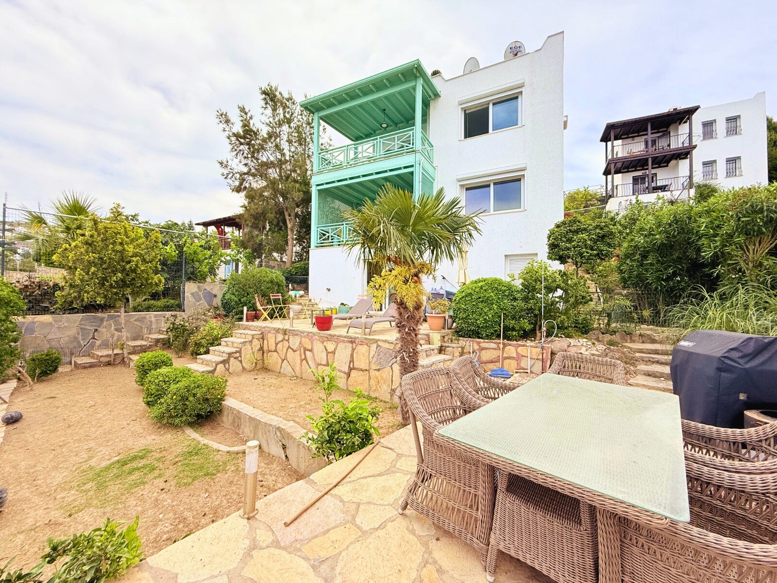 Kızılburun'da Plajlı Sitede,Deniz Manzaralı,Bahçeli Müstakil 4+1 — Yalıkavak fotoğraf 3